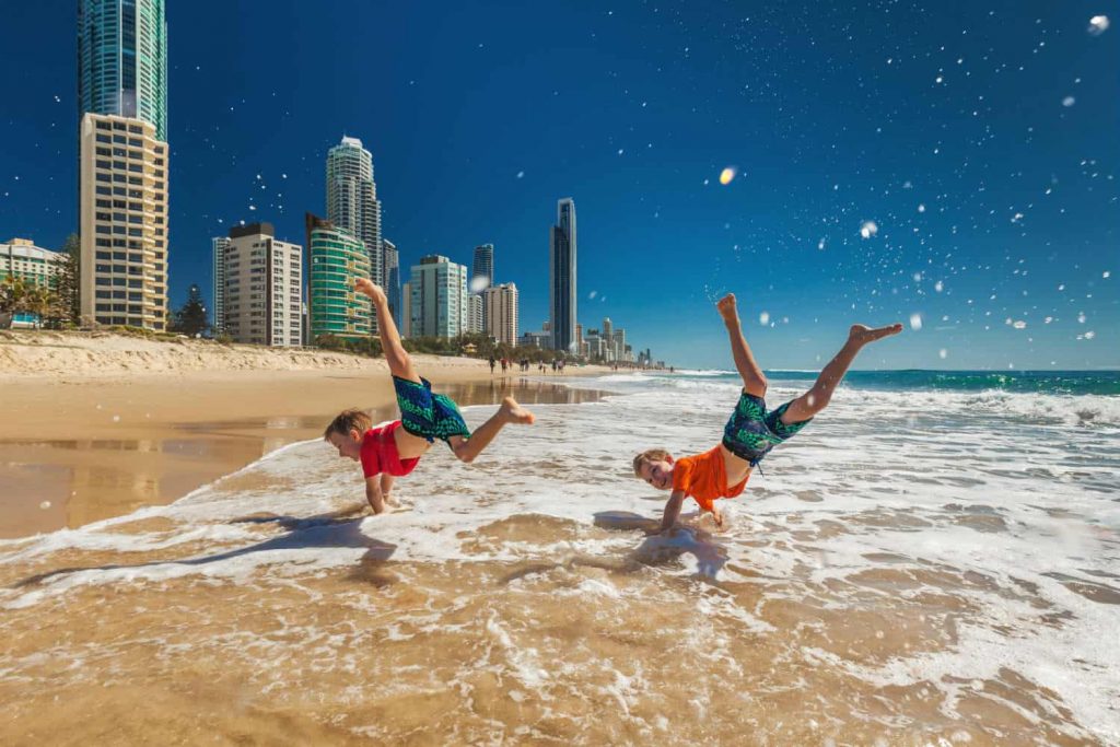 10 Great Reasons to Move to Australia’s Gold Coast PSS Removals