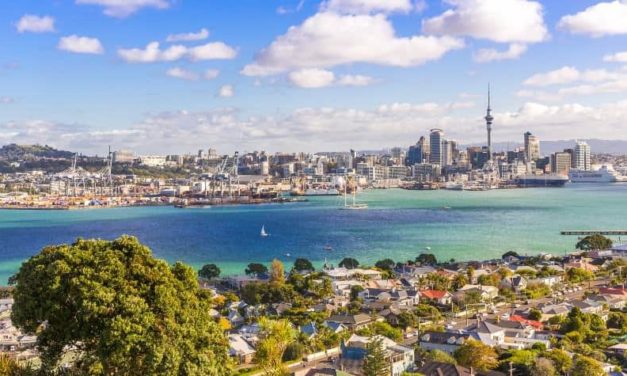 Where To Go on Holiday If You Live in New Zealand – 21 Great Ideas